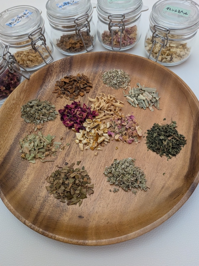 自分メンテのために🌿〜おかま直伝よもぎ蒸し®〜